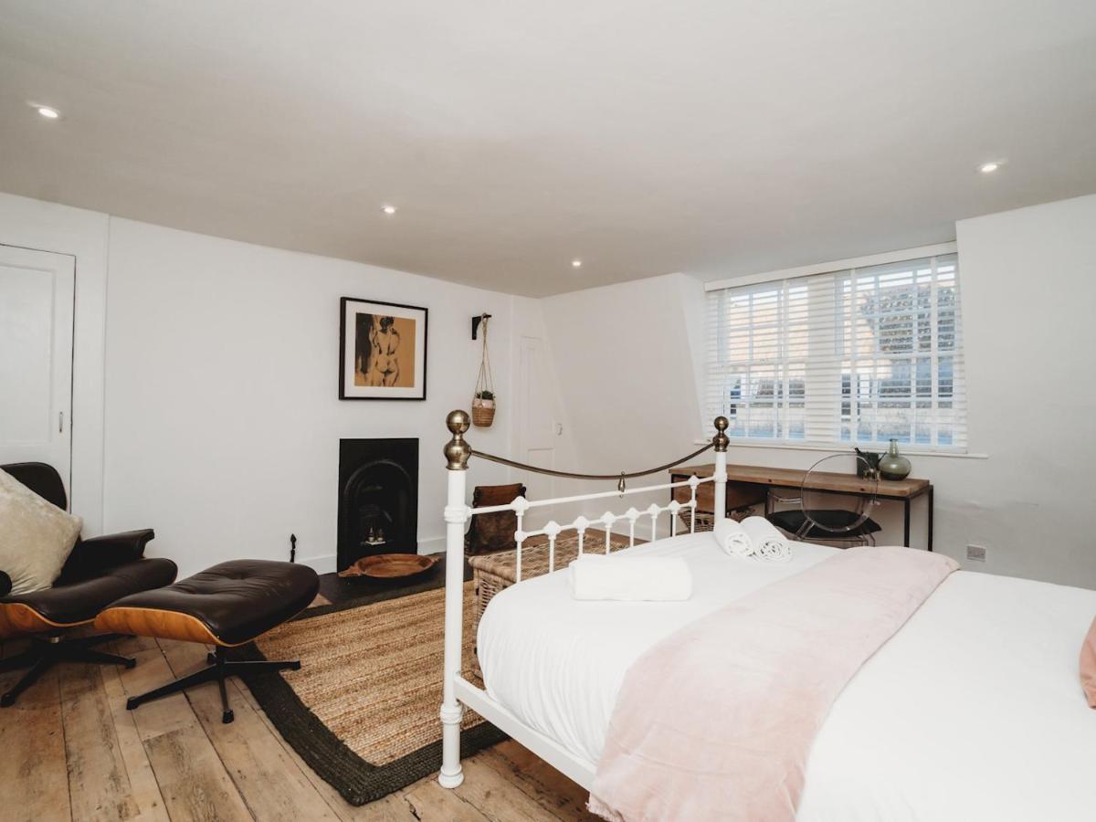 Pass The Keys Stylish 2 Bed Eco Flat In The Heart Of Bath Apartamento Exterior foto