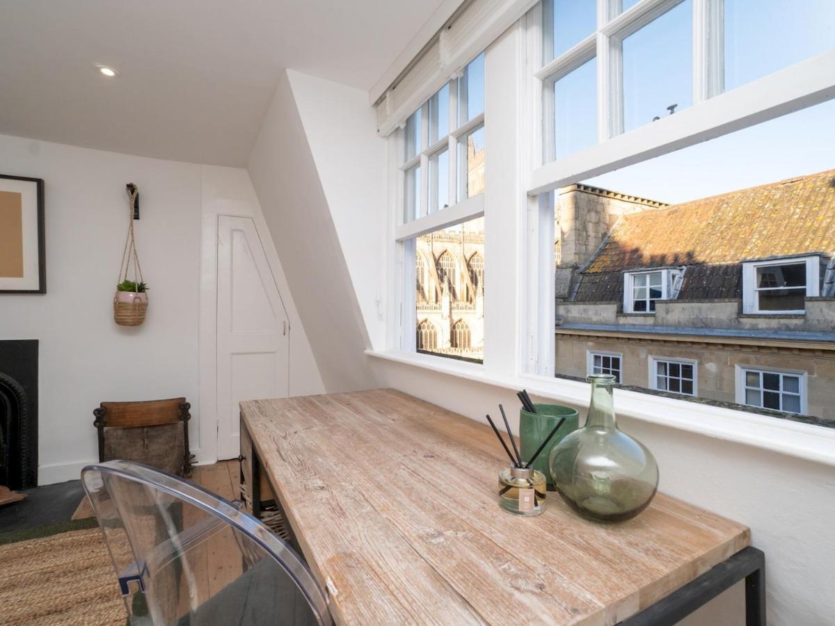 Pass The Keys Stylish 2 Bed Eco Flat In The Heart Of Bath Apartamento Exterior foto