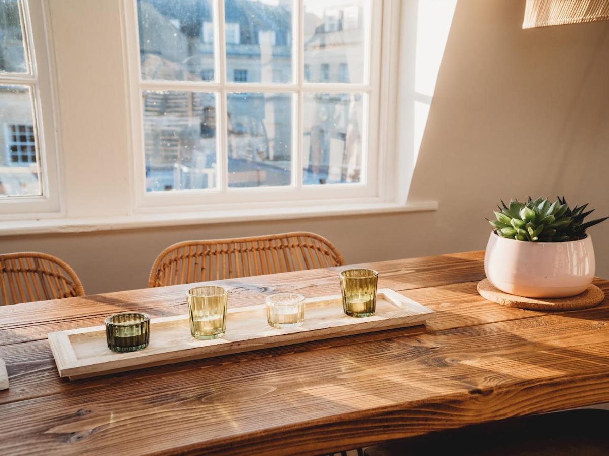 Pass The Keys Stylish 2 Bed Eco Flat In The Heart Of Bath Apartamento Exterior foto